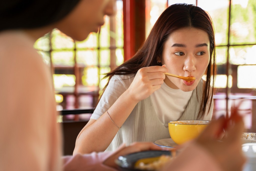 Higher serum Vitamin D concentration in AIS patients leads to Reduced Mortality and Better&nbsp;Health